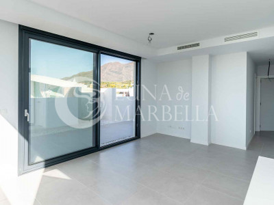 Apartment for sale in Estepona