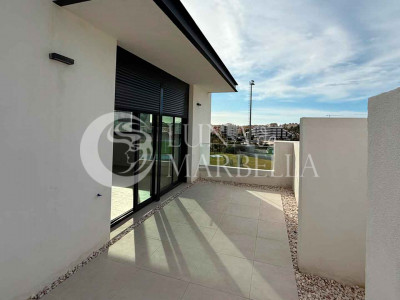 Apartment for sale in Estepona