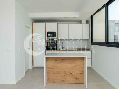 Apartment for sale in Estepona