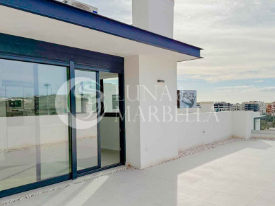 Apartment for sale in Estepona