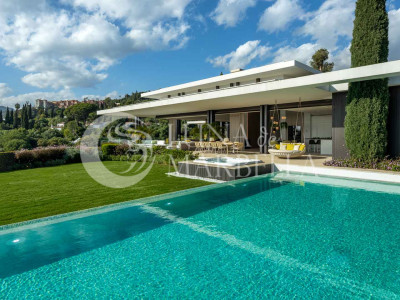 Villa en venta en Benahavis