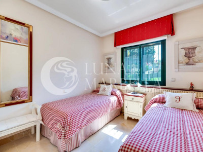 Adosado en alquiler en Marbella Golden Mile