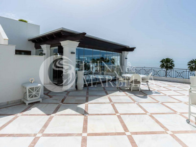 Ático en venta en Estepona