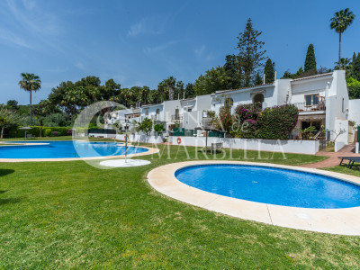 Adosado en alquiler en Marbella Golden Mile