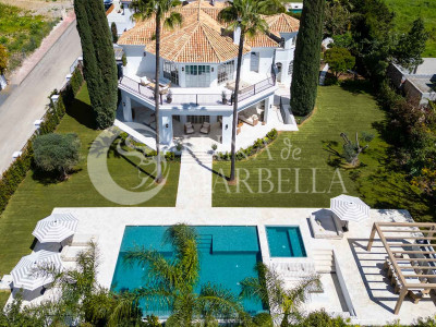 Villa en venta en Nueva Andalucia