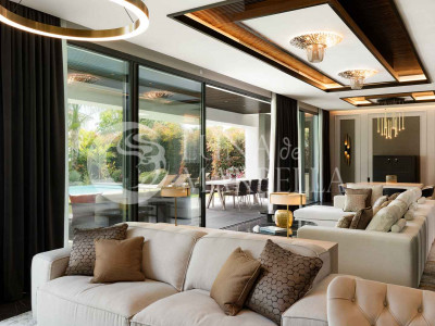 Villa en venta en Marbella Golden Mile