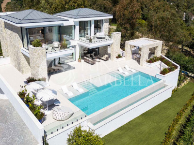 Villa en venta en Benahavis