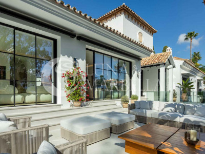 Villa en venta en Benahavis