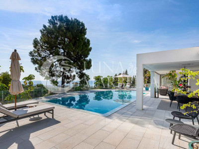 Villa en venta en Marbella Golden Mile