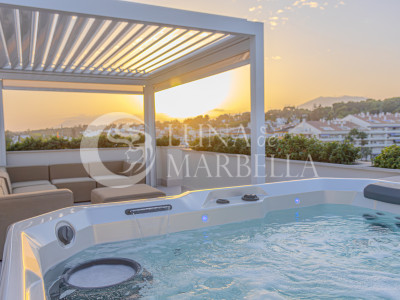 Penthouse for rent in Marbella Golden Mile