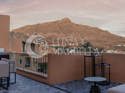 Ático en venta en Nueva Andalucia