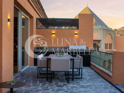 Ático en venta en Nueva Andalucia