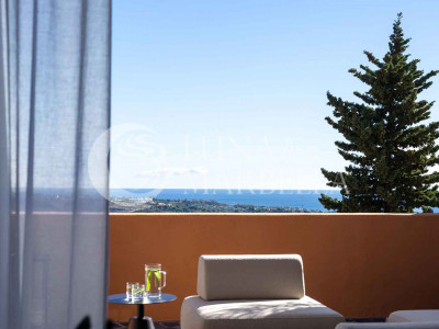 Ático en venta en Nueva Andalucia