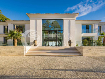 Villa en venta en Benahavis