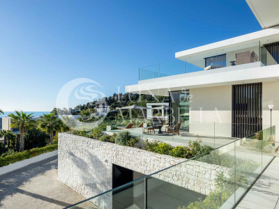 Villa en venta en Benahavis