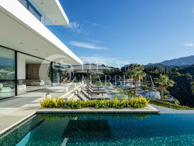 Villa en venta en Benahavis