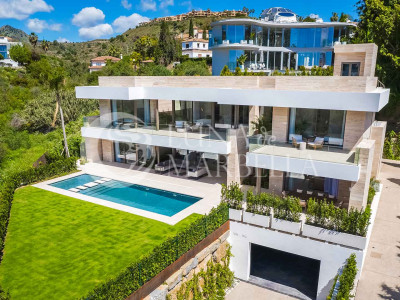 Villa en venta en Benahavis