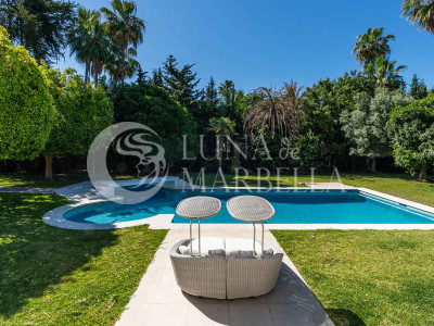 Villa en venta en San Pedro de Alcantara