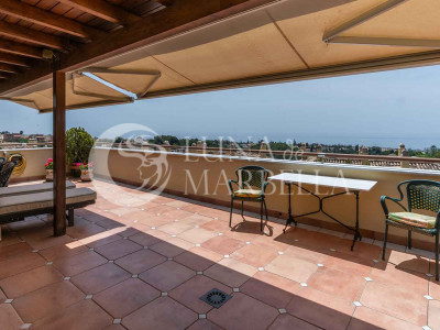 Penthouse for sale in Marbella Golden Mile