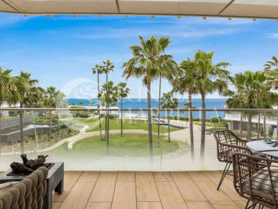 Apartamento en venta en The Edge, Estepona