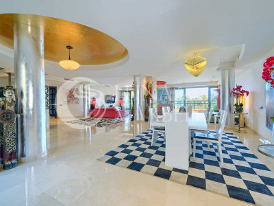 Apartamento en venta en Marbella - Puerto Banus