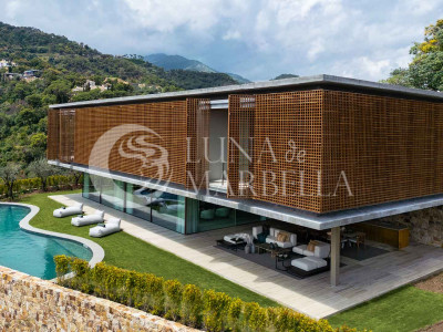 Villa en venta en Benahavis