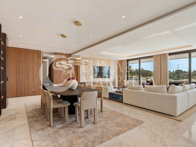 Penthouse for sale in Marbella Golden Mile