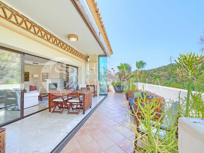 Penthouse for sale in Rio Real Golf, Marbella East