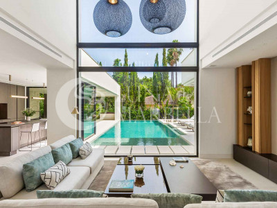 Villa en venta en Nueva Andalucia