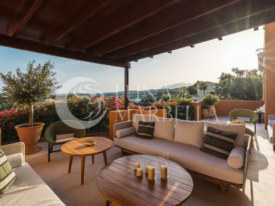 Apartment for sale in Nueva Andalucia