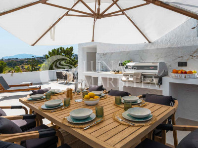Penthouse for sale in Nueva Andalucia