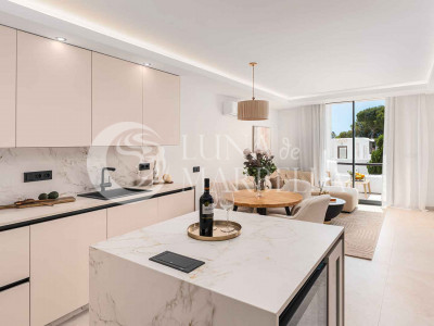 Penthouse for sale in Nueva Andalucia