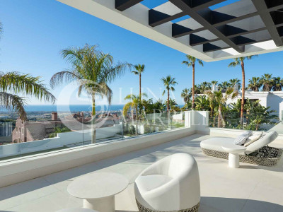 Villa for sale in Benahavis