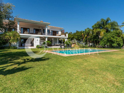 Villa for sale in Marbella Golden Mile
