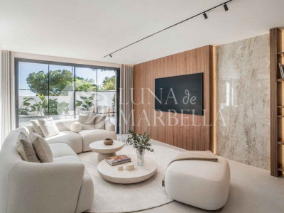 Semi Detached House for sale in Nueva Andalucia
