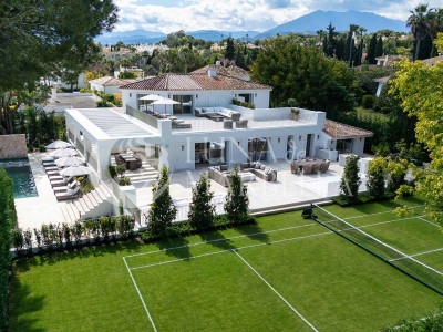 Villa en venta en Rocio de Nagüeles, Marbella Golden Mile
