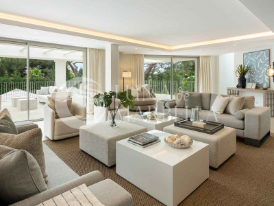 Villa en venta en Marbella Golden Mile