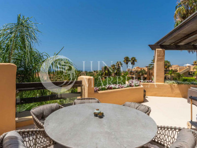 Penthouse for sale in Marbella Golden Mile