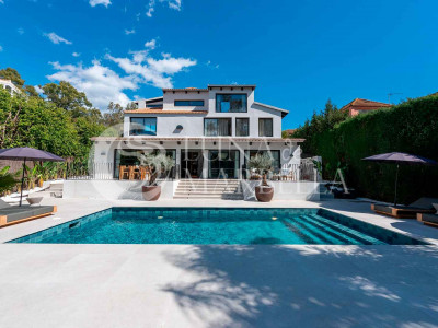 Villa en venta en Nueva Andalucia