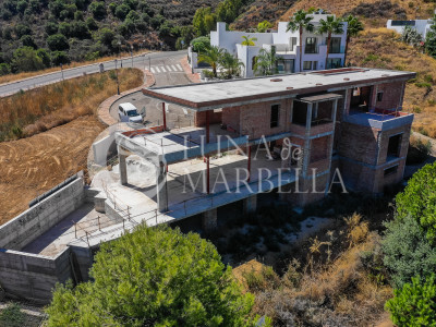 Villa for sale in Mijas Costa
