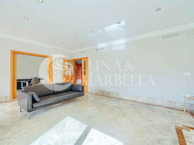 Villa en venta en Marbella Este