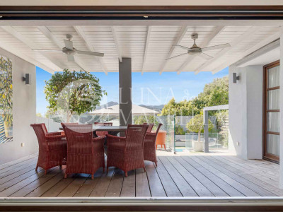 Semi Detached House for sale in Benahavis