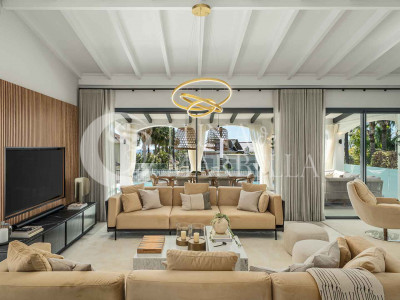 Villa for sale in Marbella Golden Mile