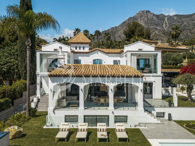 Villa for sale in Marbella Golden Mile