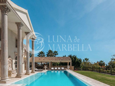 Villa for sale in Marbella Golden Mile