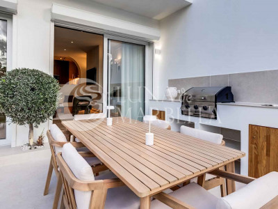 Town House for sale in Nueva Andalucia