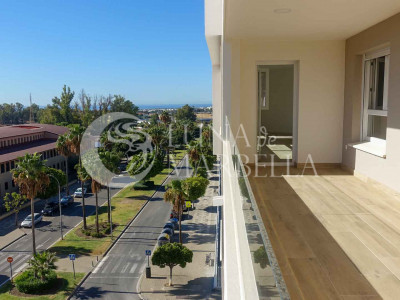 Apartment for sale in La Campana, Nueva Andalucia
