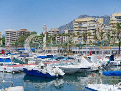 Apartamento en venta en Marbella