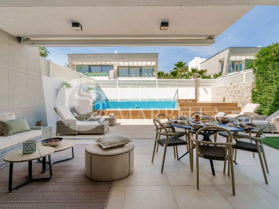 Semi Detached Villa for sale in Marbella - Puerto Banus