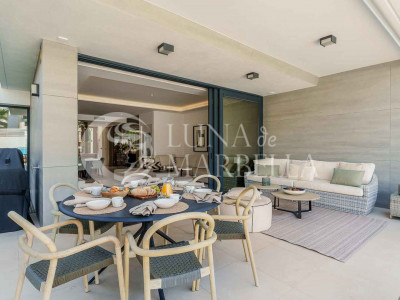Semi Detached Villa for sale in Marbella - Puerto Banus